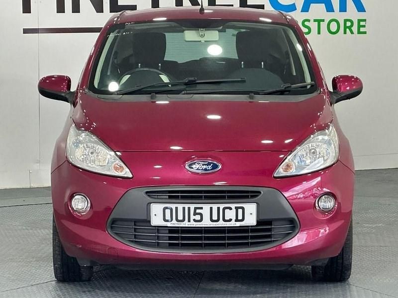 Used Ford Ka Zetec 69 HP (50 kW) 2015 Red Hatchback