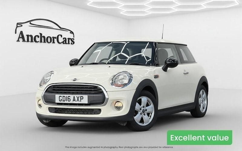 Used Mini ONE Hatch 102 HP (75 kW) 2016 White Hatchback