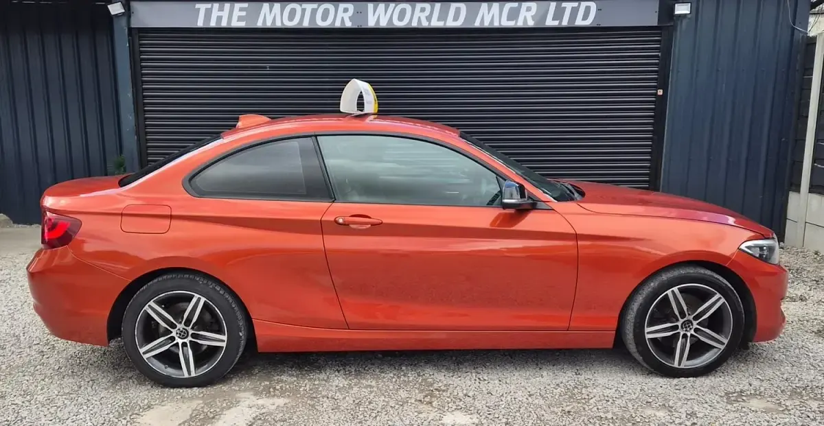Used BMW 220 Sport Line 190 HP (139 kW) 2016 Orange Coupe