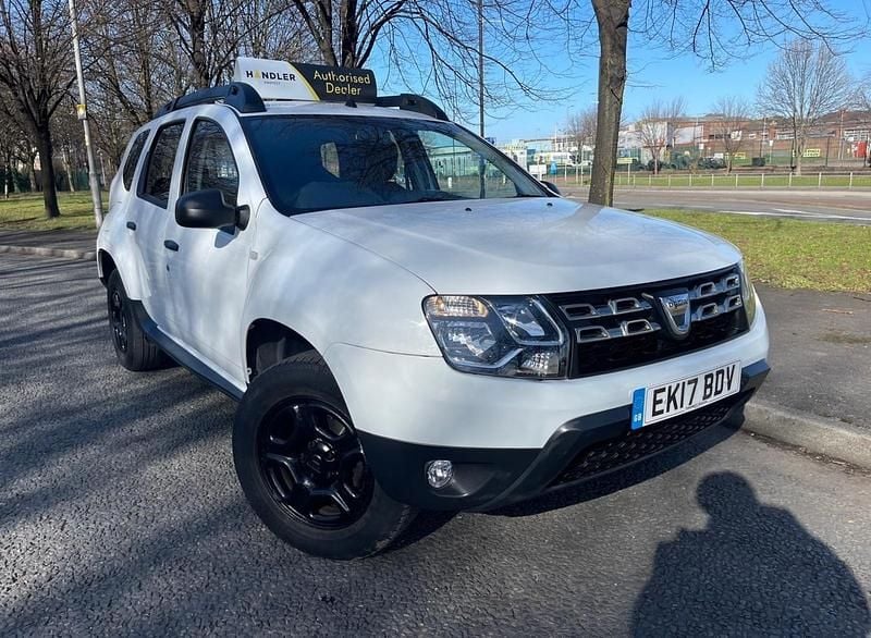 Used Dacia Duster Ambiance 2017 White SUV