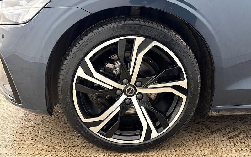 Used Volvo V60 Plus 197 HP (144 kW) 2026 Estate