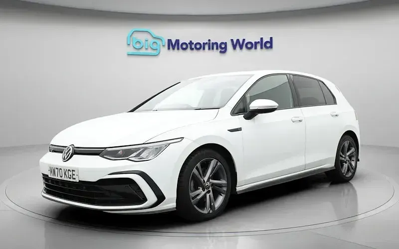 Used VW Golf VIII R-line 150 HP (110 kW) 2024 Hatchback