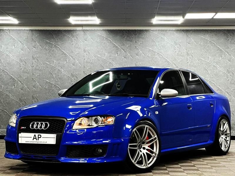 Used Audi RS4 Design 420 HP (308 kW) 2006 Blue Sedan