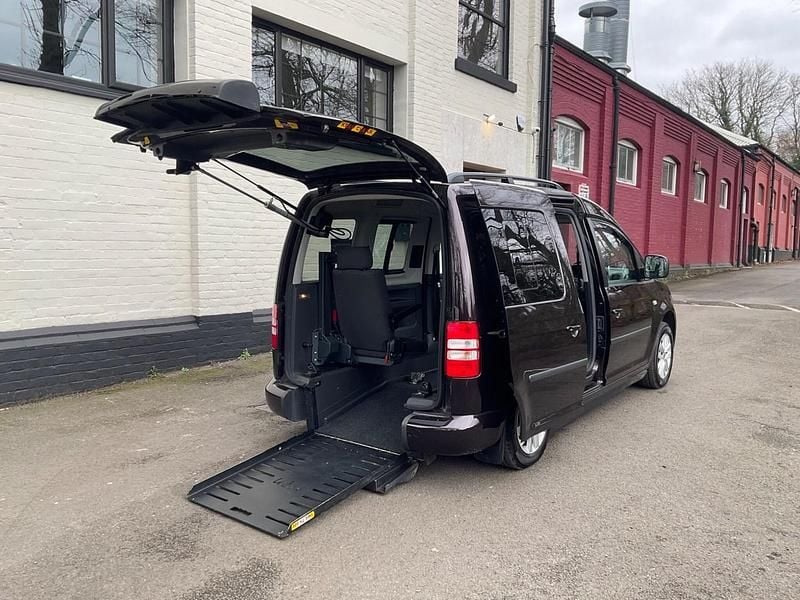 Used VW Caddy Life 2011 Mauve/purple MPV