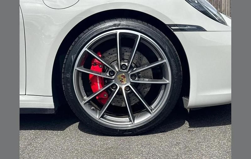 Used Porsche 911 450 HP (330 kW) 2019 Grey Coupe