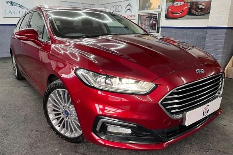 Red Used 2019 Ford Mondeo Titanium Estate | £15,000 (Expensive) - Image 1/1