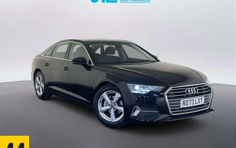Usado Audi A6 Sport 204 HP (150 kW) 2023 Sedan