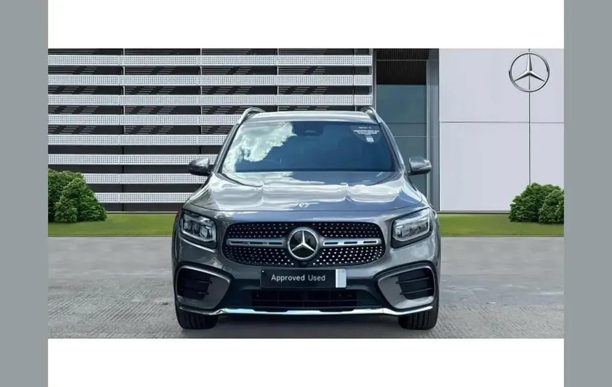 Used Mercedes GLB200 AMG Line Premium 163 HP (119 kW) 2025 Grey SUV