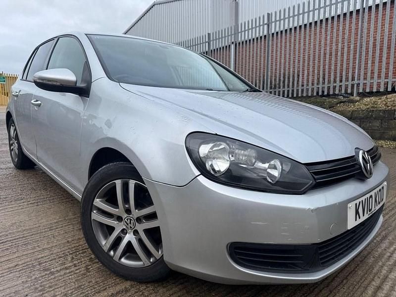 Used VW Golf VI SE 105 HP (77 kW) 2010 Silver Hatchback