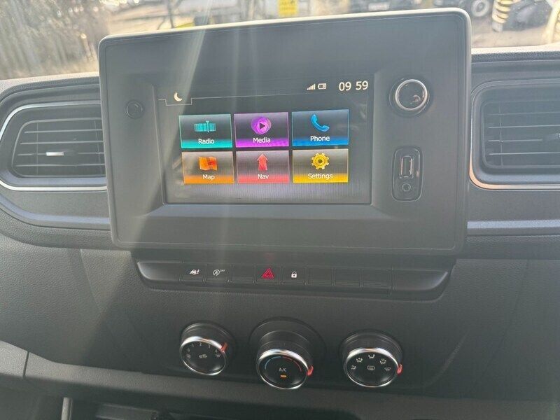 Used Vauxhall Movano 2021 White MPV