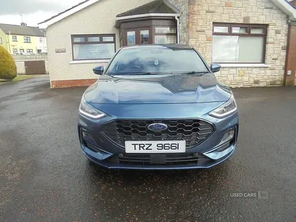 Używany Ford Focus ST-Line 2022 Niebieski Hatchback