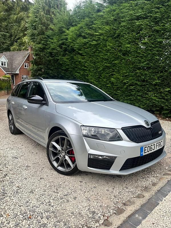 Silver Used 2013 Skoda Octavia vRS Estate | £7,675 (Expensive) - Image 1/4