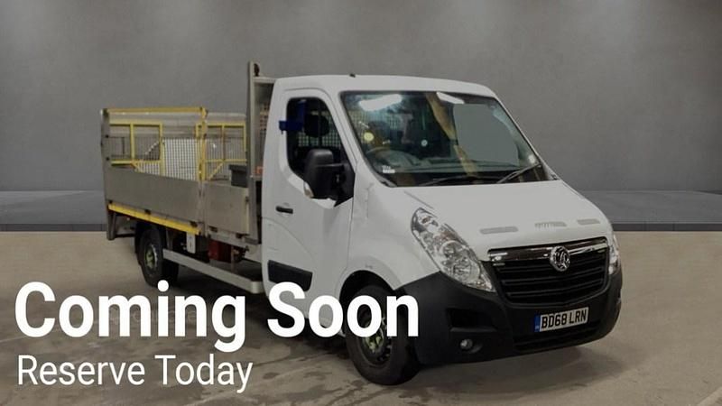 Used Vauxhall Movano 130 HP (95 kW) 2018 White MPV