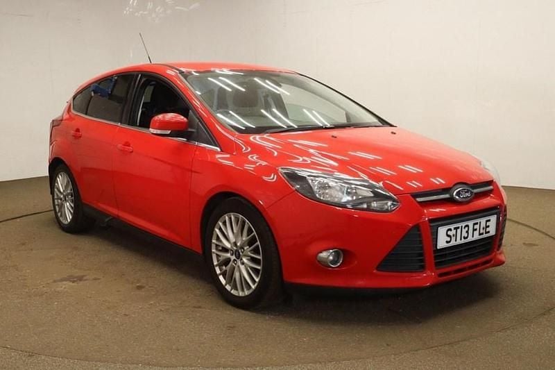 Red Used 2013 Ford Focus Zetec Hatchback | £2,490 (Good price) - Image 1/1