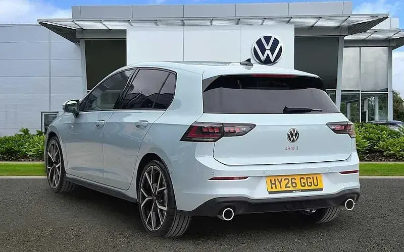 Used VW Golf VIII GTI 265 HP (194 kW) 2026 Blue Hatchback