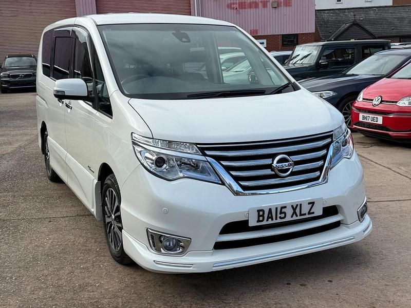Used Nissan Serena 2015 White MPV