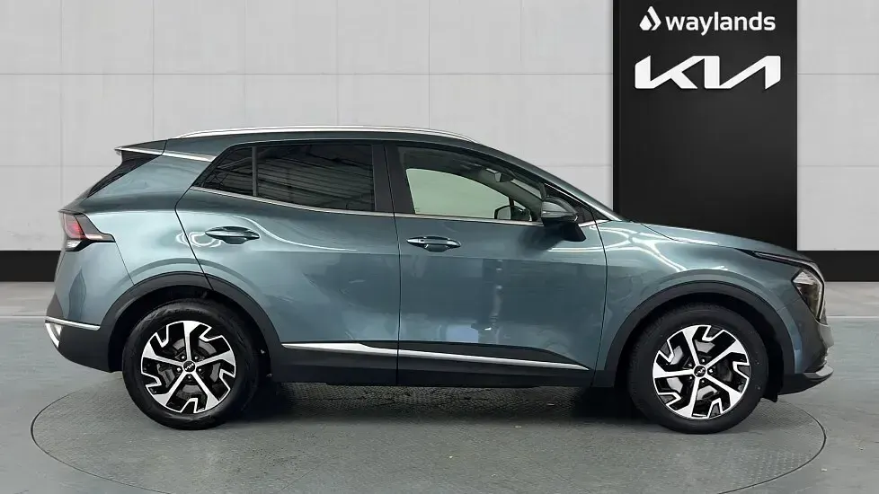 Used Kia Sportage 136 HP (100 kW) 2024 Grey SUV