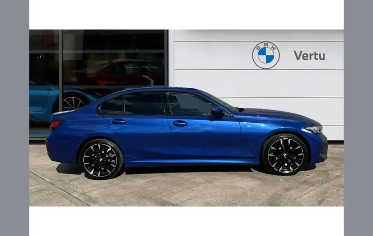Usado BMW 330e M Sport 292 HP (214 kW) 2025 Other Sedan