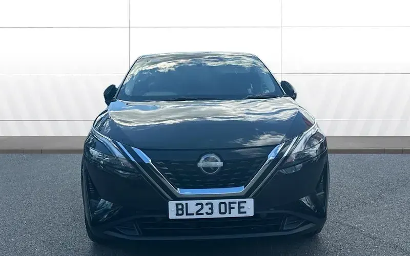 Used Nissan Qashqai Acenta Premium 190 HP (139 kW) 2023 Black SUV