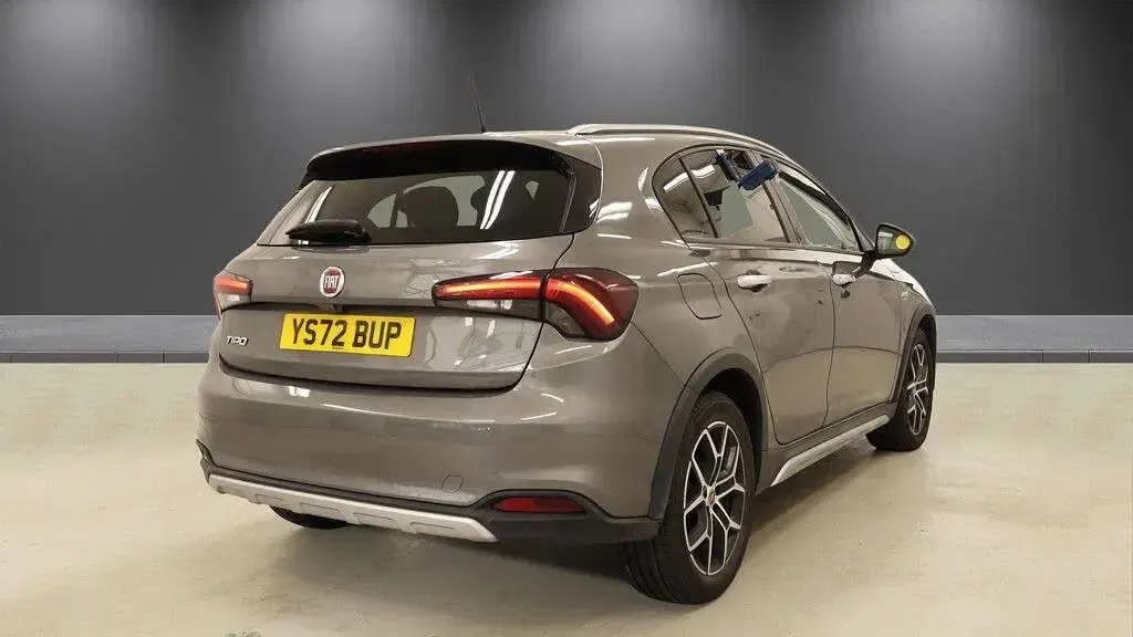 Used Fiat Tipo Red 100 HP (73 kW) 2022 Hatchback