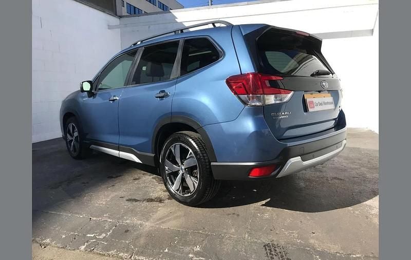 Used Subaru Forester Premium 147 HP (108 kW) 2021 Blue SUV