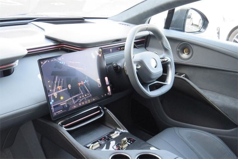 Used Lotus Eletre 675 kW (918 HP) 2024 Black SUV
