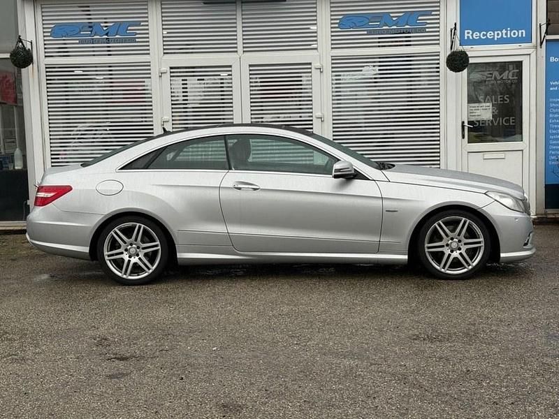 Used Mercedes E250 204 HP (150 kW) 2011 Silver Coupe
