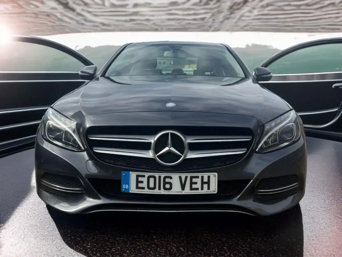 Used Mercedes C200 136 HP (100 kW) 2016 Grey Sedan