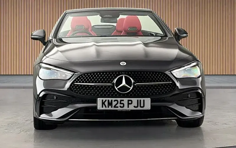 Used Mercedes CLE220 AMG Line Premium Plus 197 HP (144 kW) 2025 Grey Cabriolet