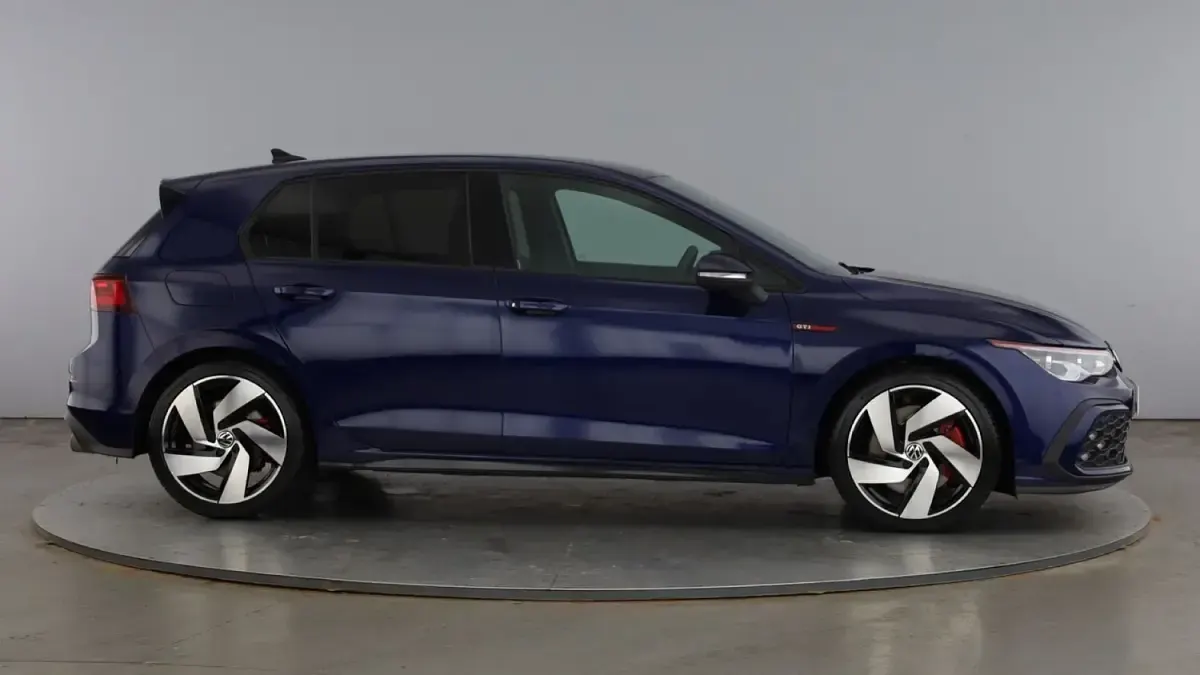 Used VW Golf VII GTI 241 HP (177 kW) 2021 Atlantic blue Hatchback