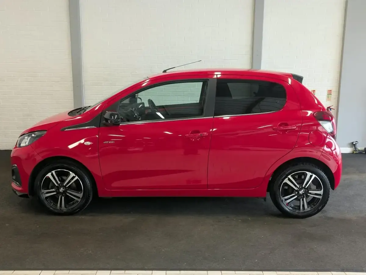 Used Peugeot 108 GT-line 82 HP (60 kW) 2017 Red Hatchback