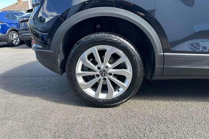 Used VW T-Roc Match 150 HP (110 kW) 2025 Black SUV