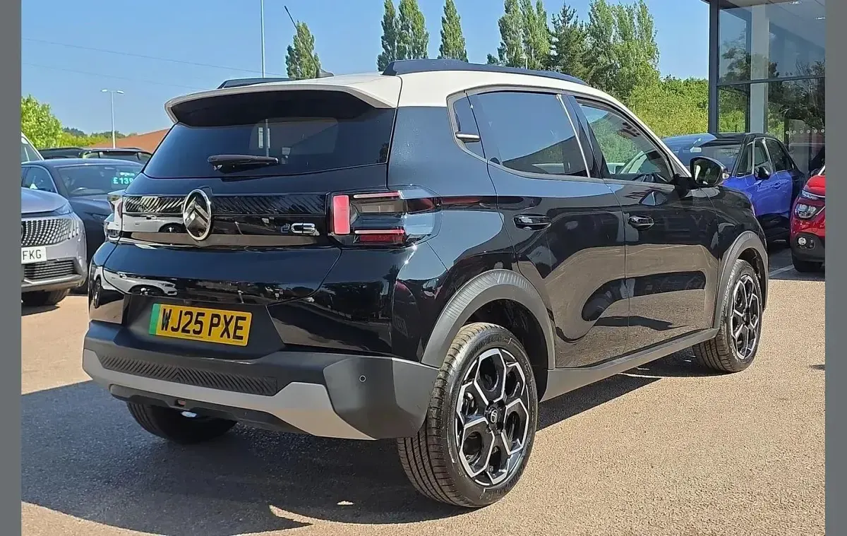 New Citroën e-C3 81 kW (111 HP) 2025 Black Hatchback