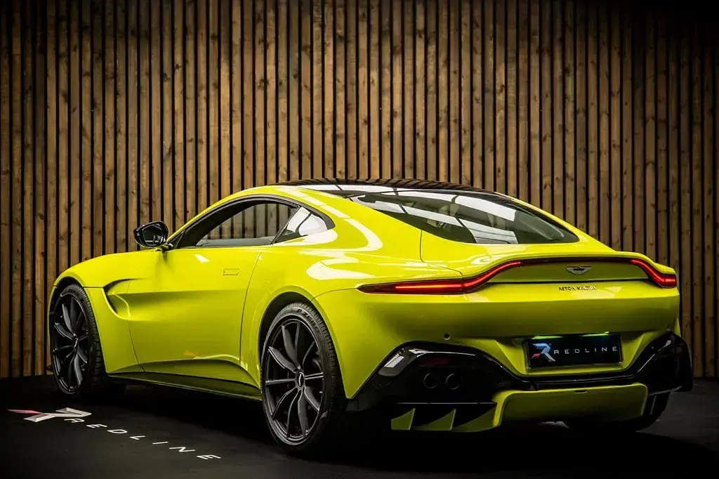 Used Aston Martin V8 Vantage 510 HP (375 kW) 2018 Green Coupe