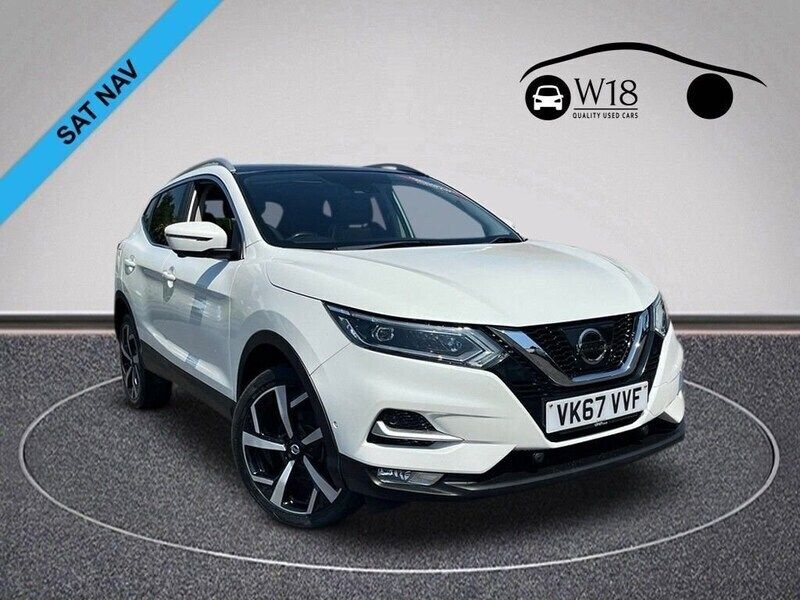 White Used 2017 Nissan Qashqai S SUV | £10,995 (Fair price) - Image 1/4