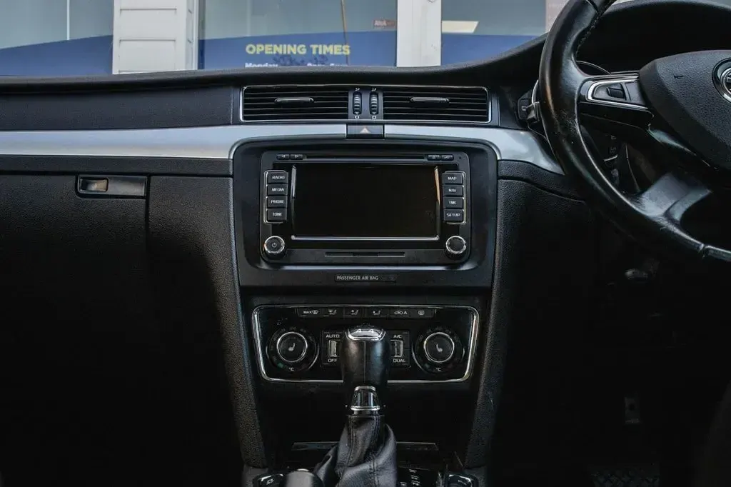 Used Skoda Superb Elegance 170 HP (125 kW) 2015 Beige Estate