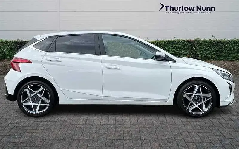 New Hyundai i20 Premium 101 HP (74 kW) 2026 Atlas white Hatchback