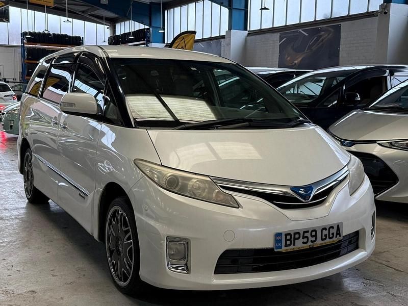 White Used 2025 Toyota Estima MPV | £6,690 (Fair price) - Image 1/4