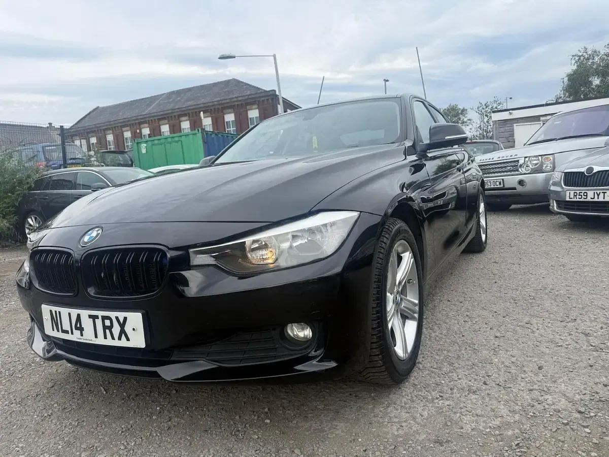 Used BMW 318 Performance 143 HP (105 kW) 2014 Black Sedan