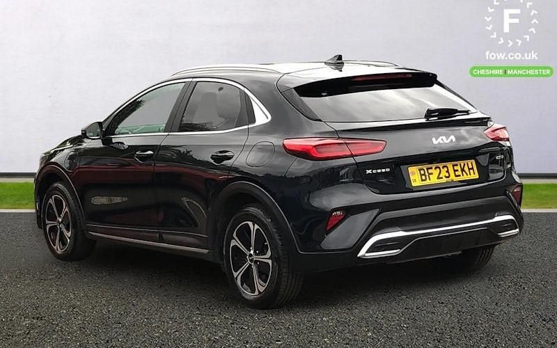 Usado Kia XCeed 141 HP (103 kW) 2023 Preto SUV
