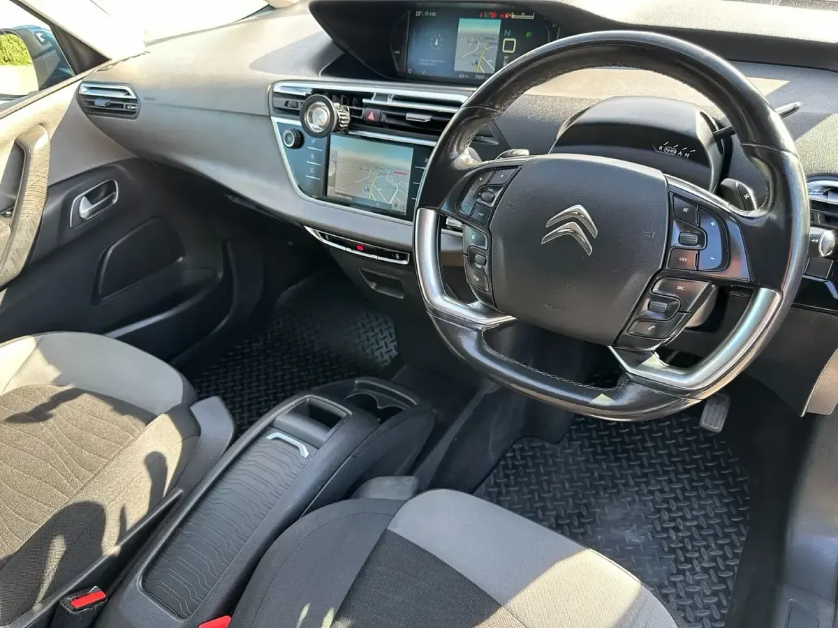Used Citroën Grand C4 Picasso Exclusive 115 HP (84 kW) 2014 Blue MPV