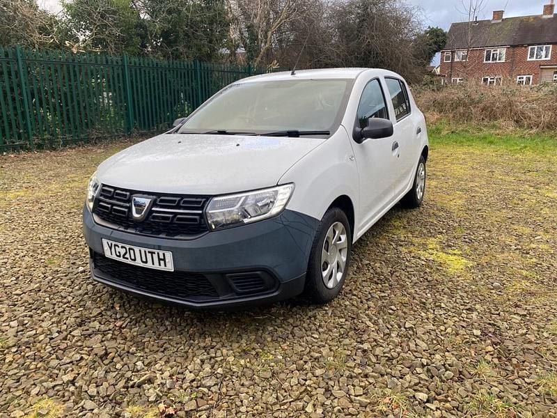 Used Dacia Sandero Acces 2020 White Hatchback