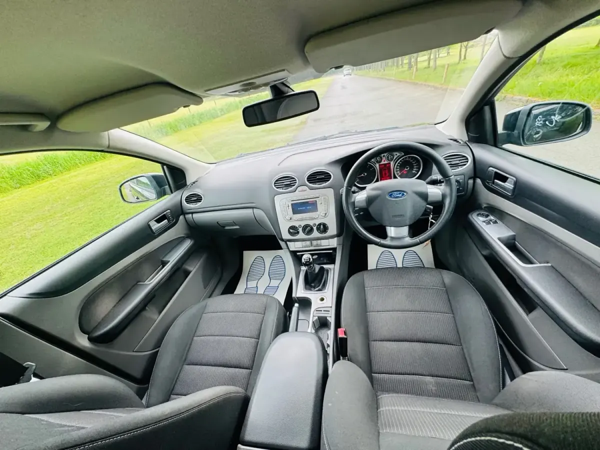Usado Ford Focus Sport 2011 Preto Citadino