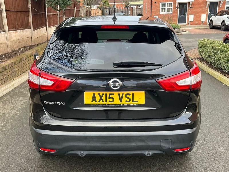 Used Nissan Qashqai N-TEC 130 HP (95 kW) 2015 Black SUV
