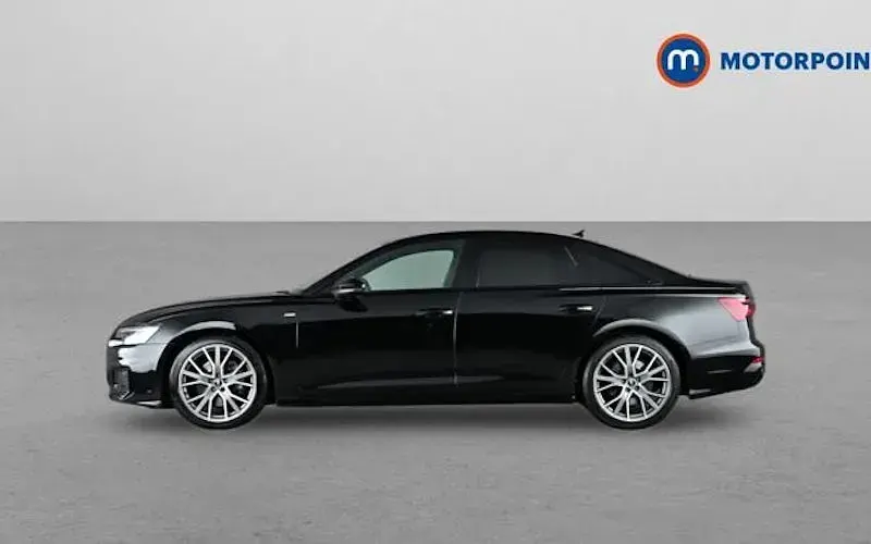 Usado Audi A6 Black Edition 265 HP (194 kW) 2021 Preto Sedan