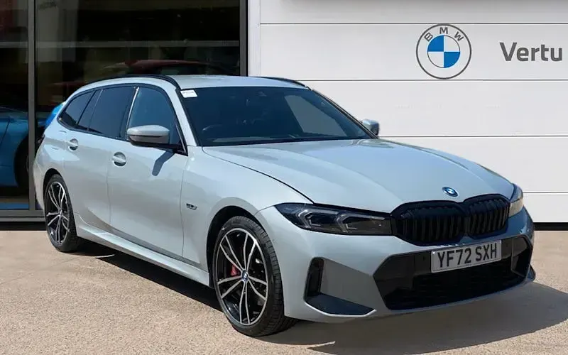 Używany BMW 330e M Sport 292 KM (214 kW) 2024 Kombi