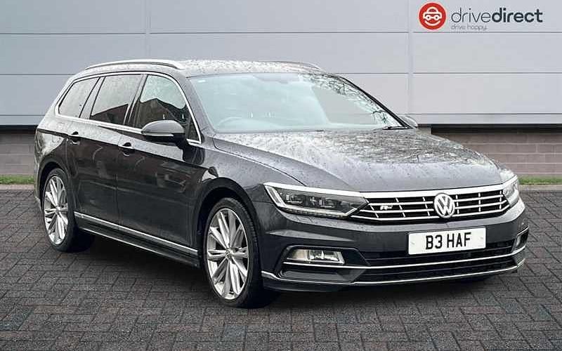 Grey Used 2018 VW Passat R-line Estate | £19,795 (A bit pricey) - Image 1/4