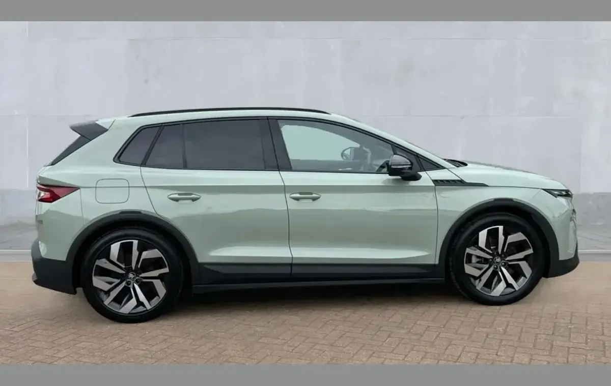 Used Skoda Elroq SportLine 210 kW (286 HP) 2025 Green SUV