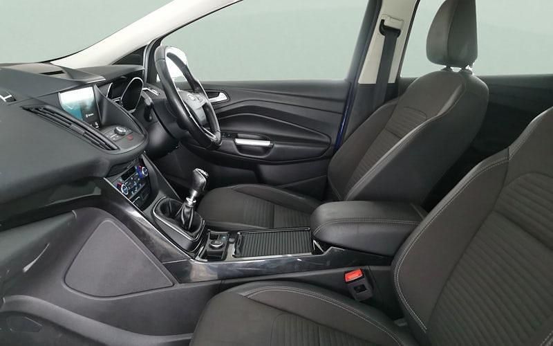 Used Ford Kuga Titanium 150 HP (110 kW) 2018 Blue SUV