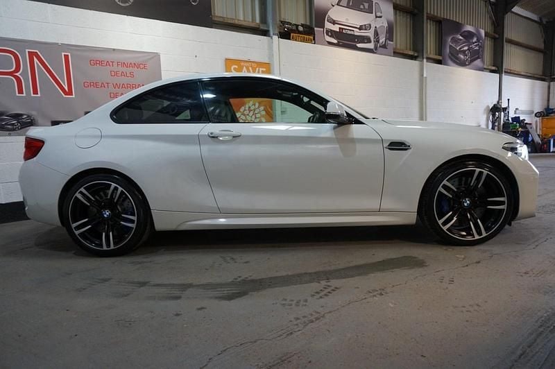 Used BMW M2 Comfort Edition 375 HP (275 kW) 2017 White Coupe